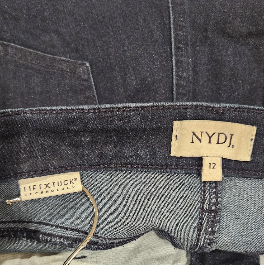 NYDJ Classic Dark Wash Blue Women’s Jeans, Size 12 - Picture 3 of 5